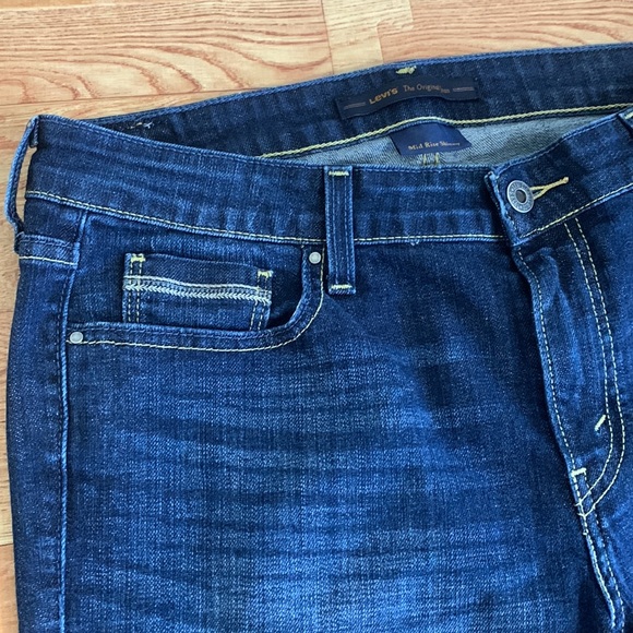 Levi’s Jeans - Dark wash Size 12 - Picture 6 of 12